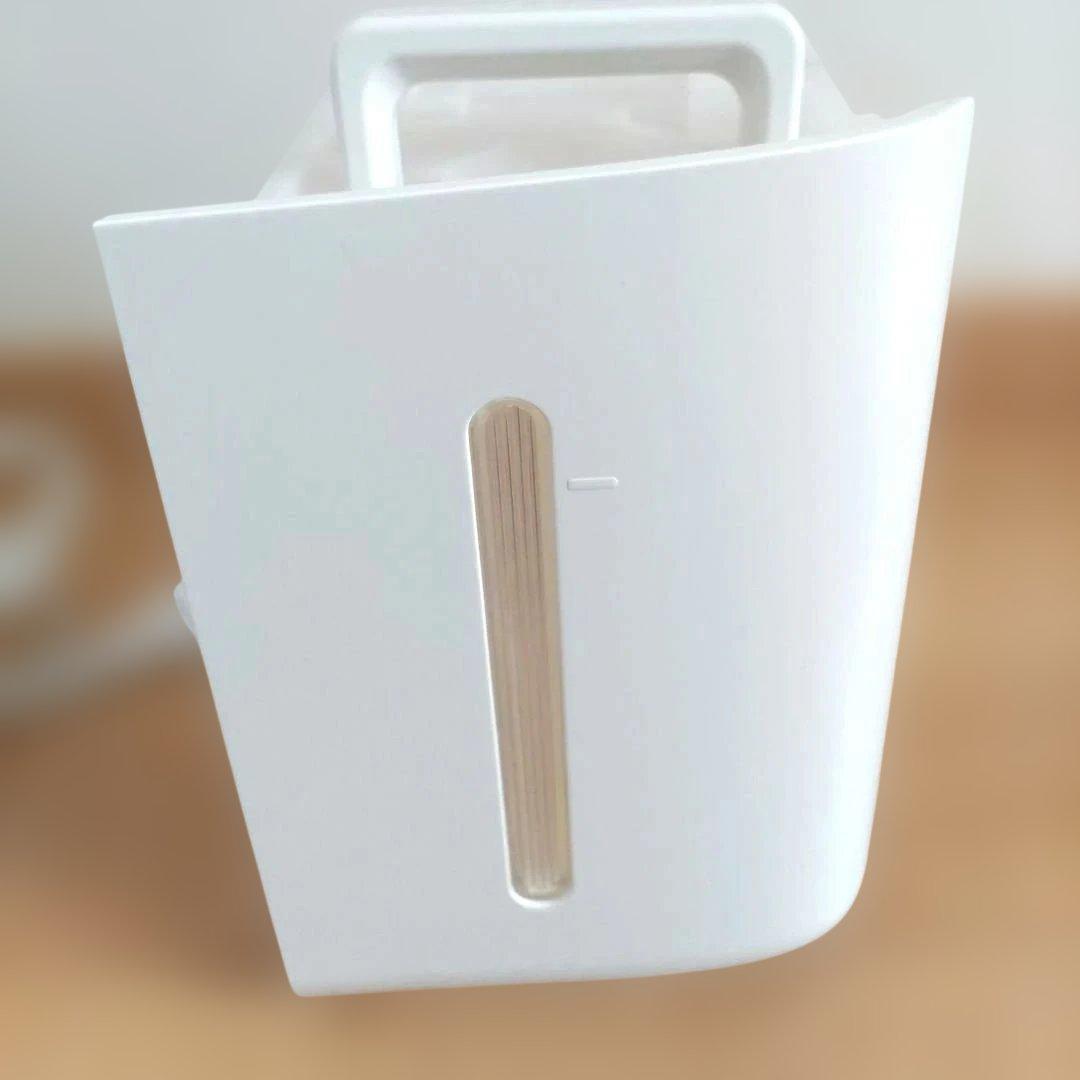 シャープ 　プラズマクラスタ− 　衣類乾燥除湿機 　CV-L71-W