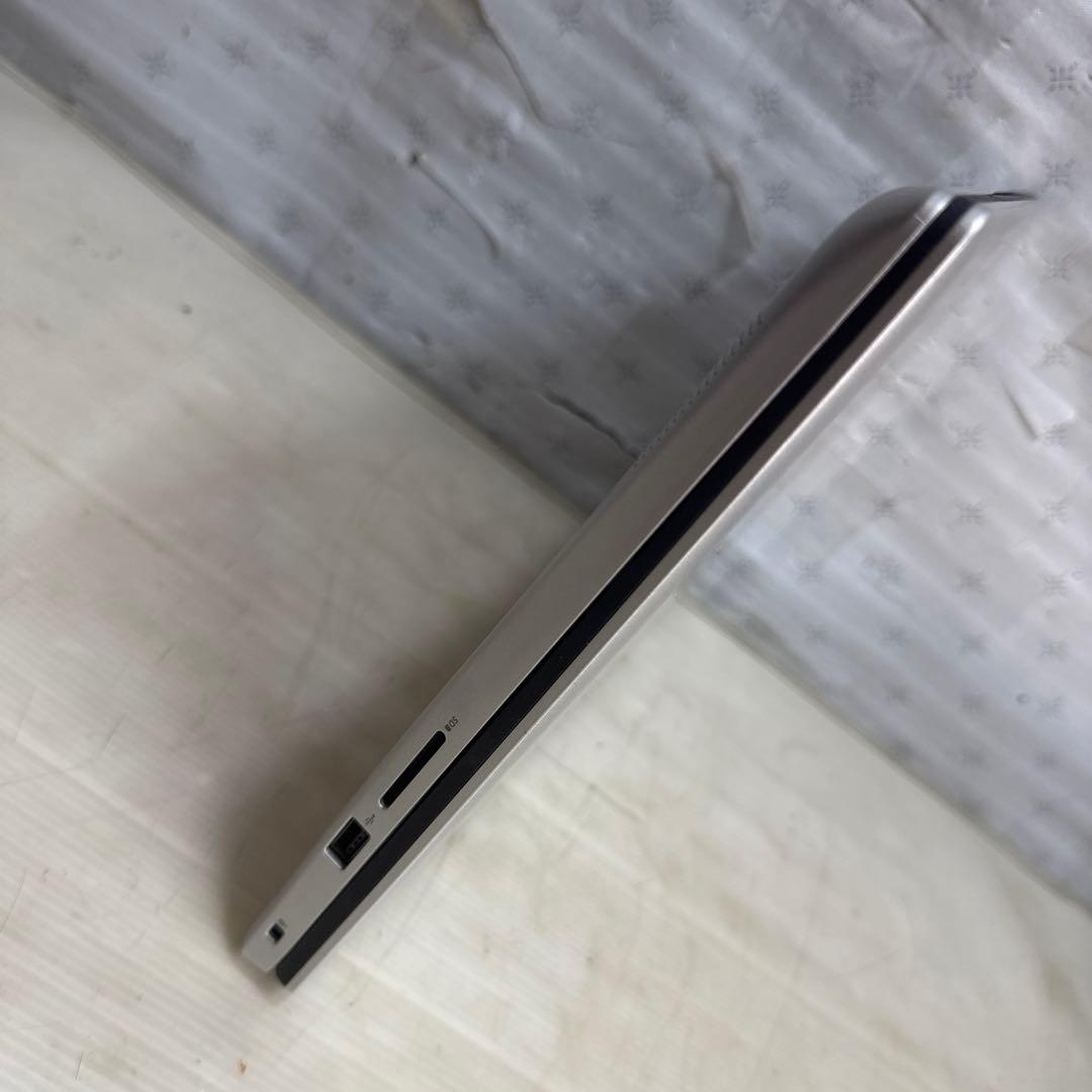 DELL Inspiron 5491 i5／8GB /256GB タッチパネル