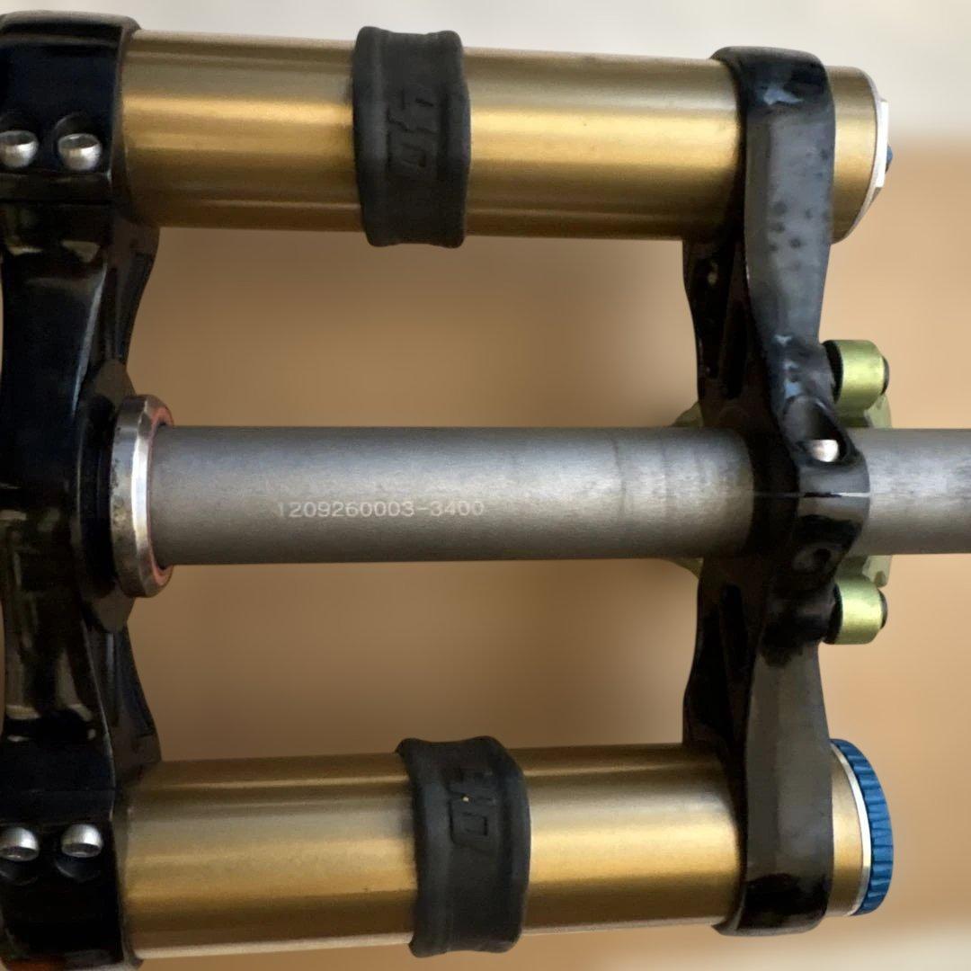 FOX 40 サスペンションフォーク