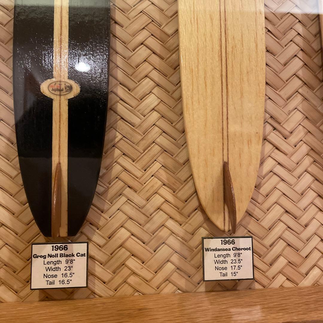 KAHUNA‘S KLASSICS モニュメント　サーフボード