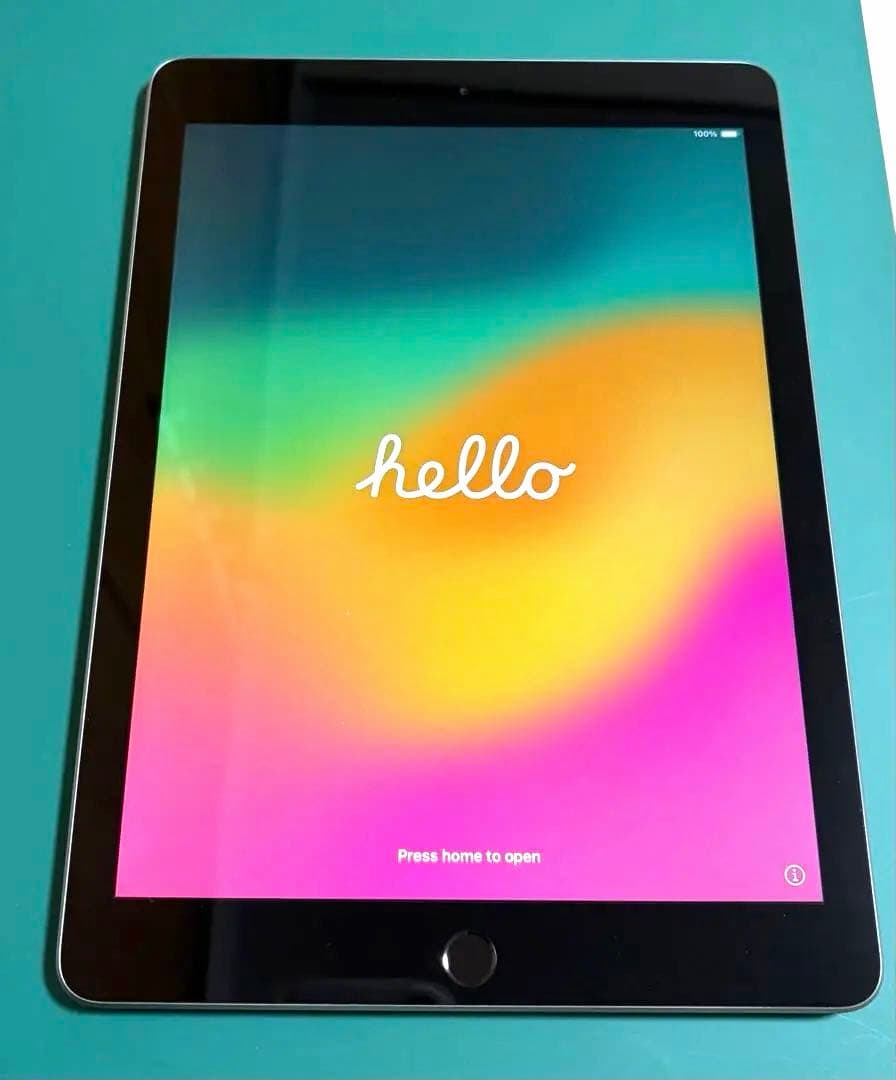 ゆ*ー様 Apple iPad 第６世代　本体