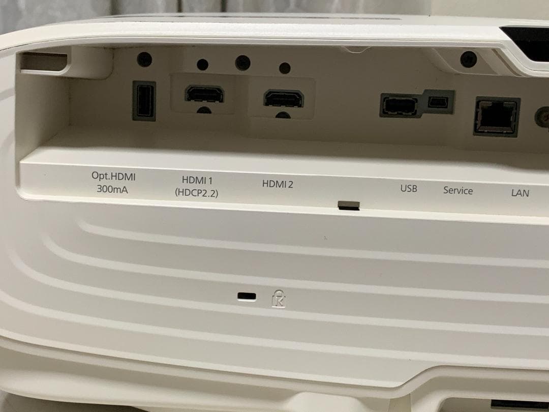 M9723 EPSON プロジェクター EH-TW8300