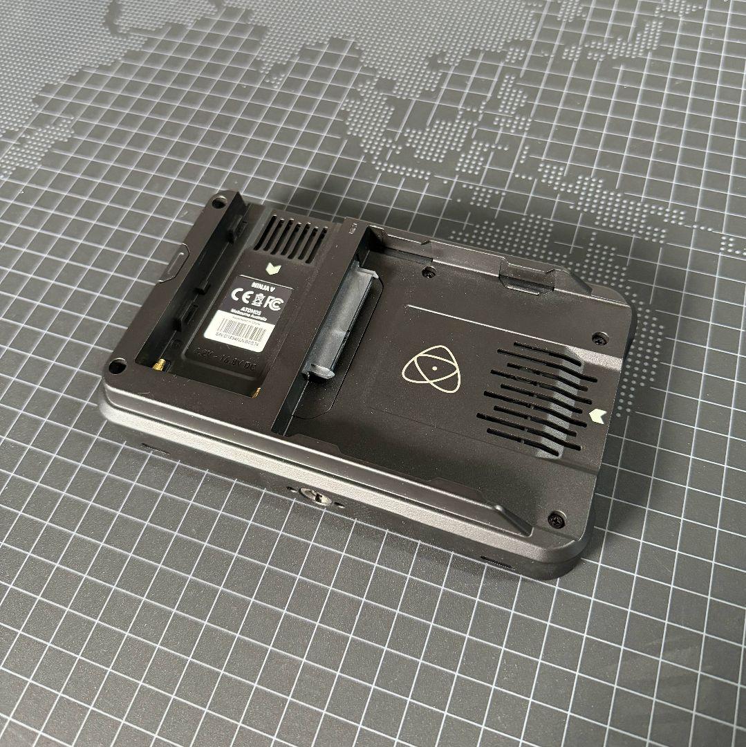 【美品】ATOMOS NINJA V モニター SSD ケーブルセット
