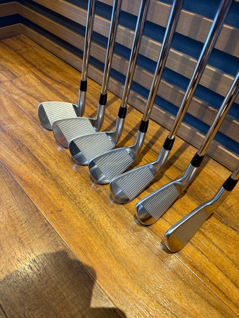 タイトリストT200 7本（4U.6-P.48度）