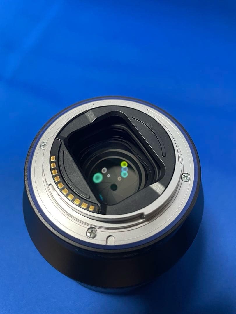 タカヤンマンさん専用batis 85mmF1.8 美品！！箱無し、説明書あり。