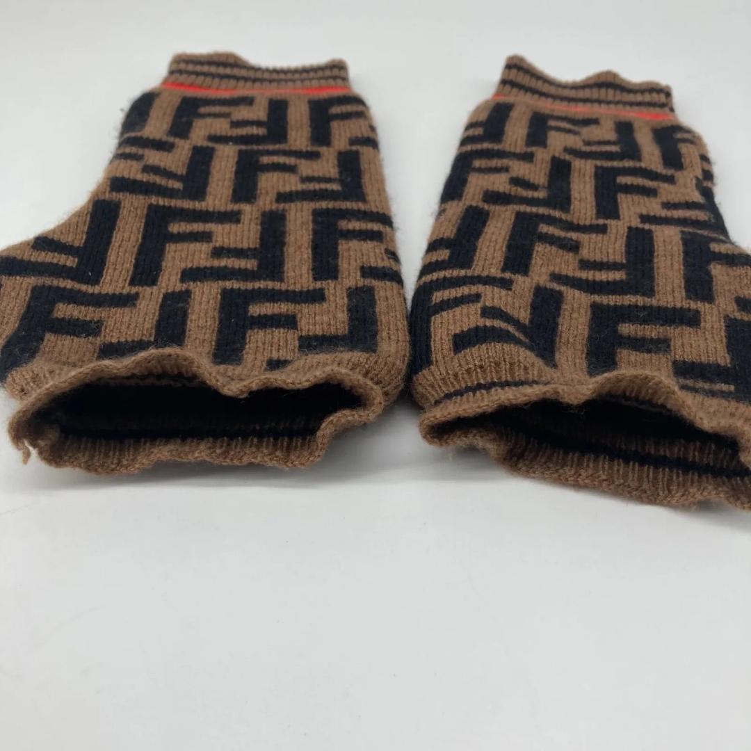 13671✨FENDI フェンディ ズッカ カシミヤ 手袋 グローブ 箱付き