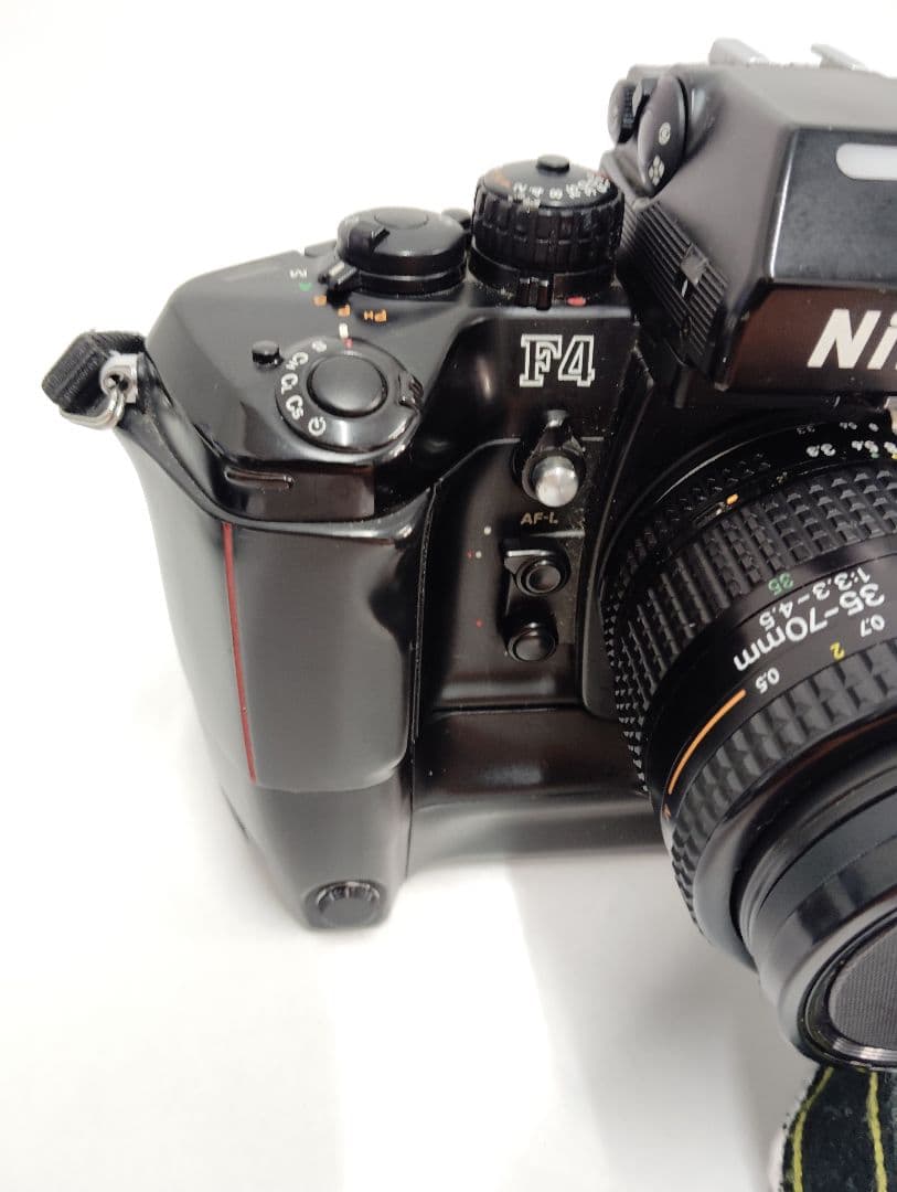 Nikon F4 一眼レフカメラ 35-70mmレンズ付き ニコン 撮影機器