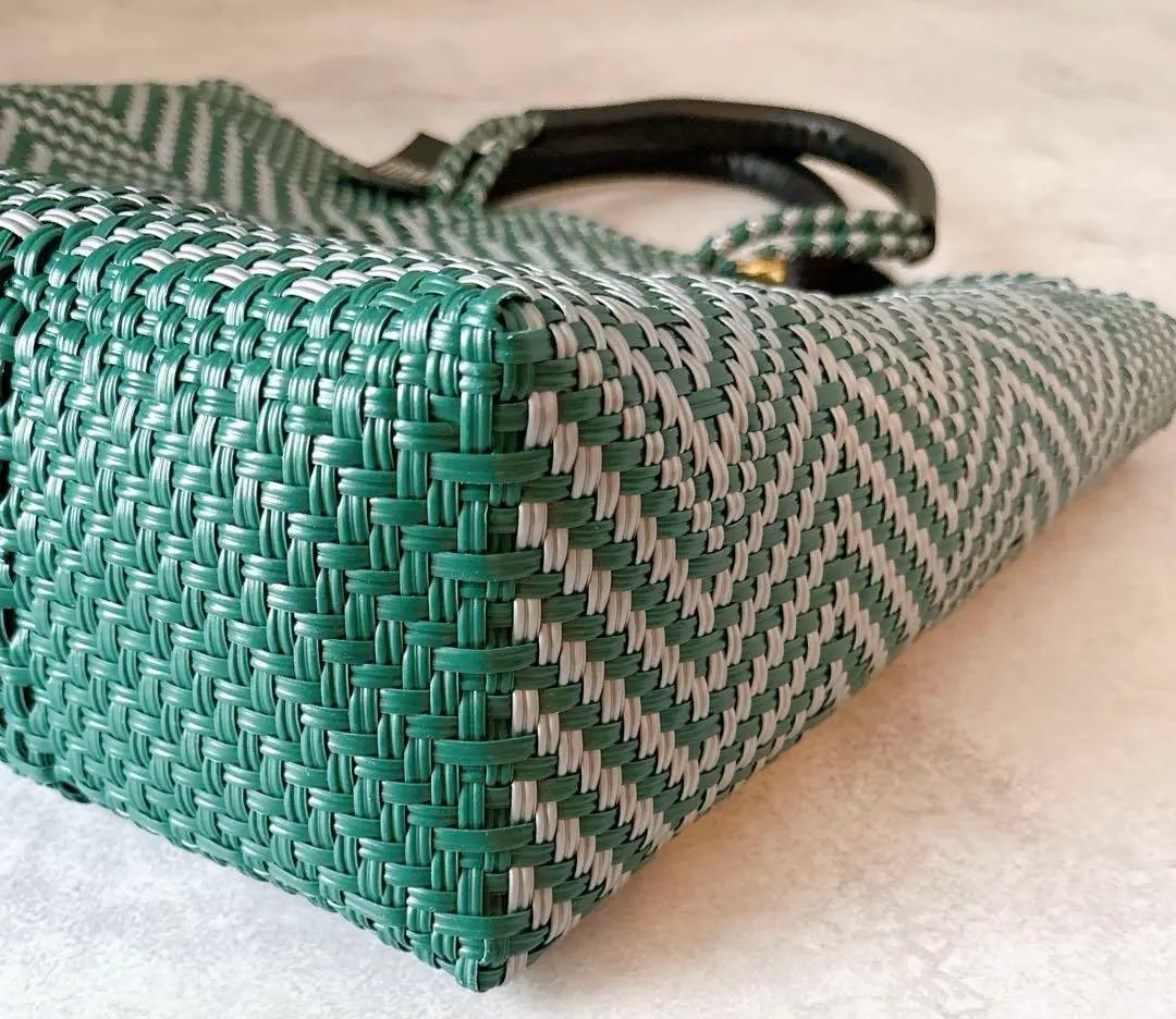 美品 WOVEN ウーヴン メルカドバッグ ミドルトート