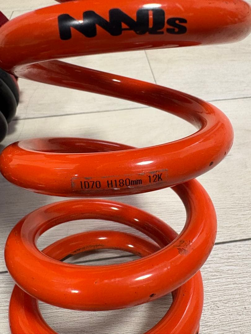 LEON低王車高調　LA600 LA150 ピロアッパー