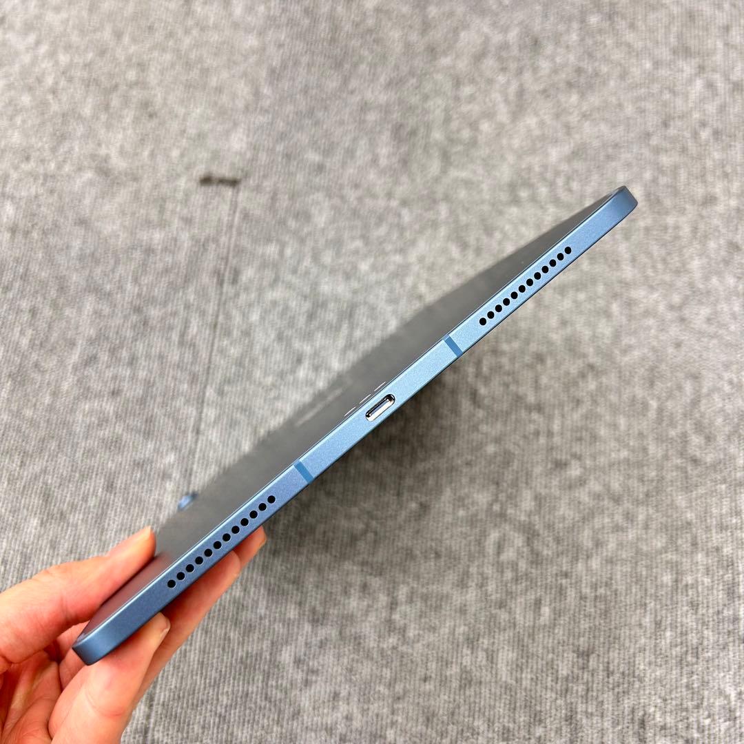 iPad Air 第5世代 (M1) 64GB ブルー SIMフリー
