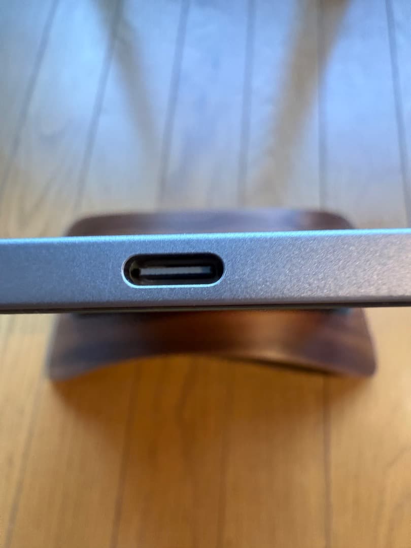 iPad Air (M2) 13インチ128GB Wi-Fi スペースグレイ