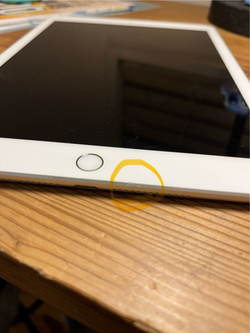 iPad本体　第6世代　32GB Wi-Fiモデル