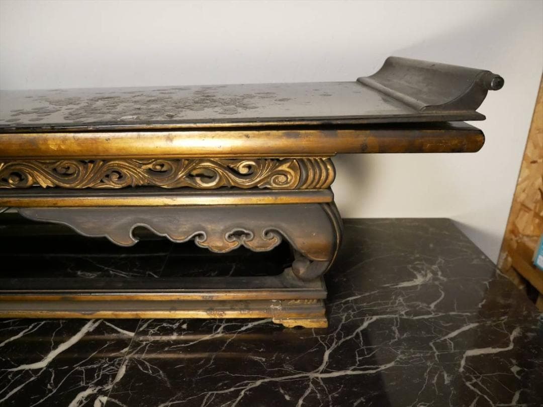 限定値下　収集品　歴史ある寺院の整理品　木製本金箔　幅115㎝　西用　3327