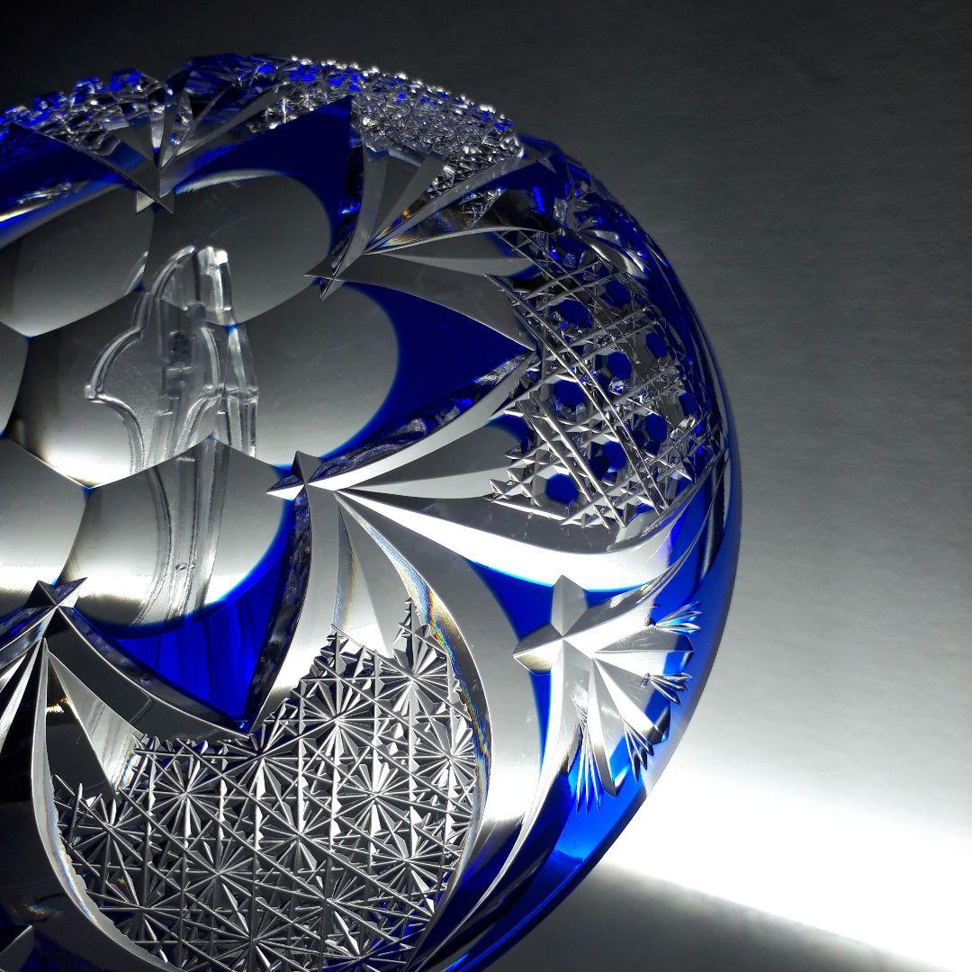 綾切子　黒木国昭 作　飾り中皿【 未使用・美品 】現代ガラス芸術の巨匠 作品