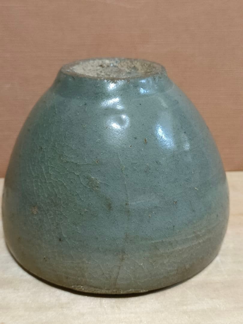 高麗湯呑　青磁　時代物　朝鮮半島美術　骨董アンティークNo.320