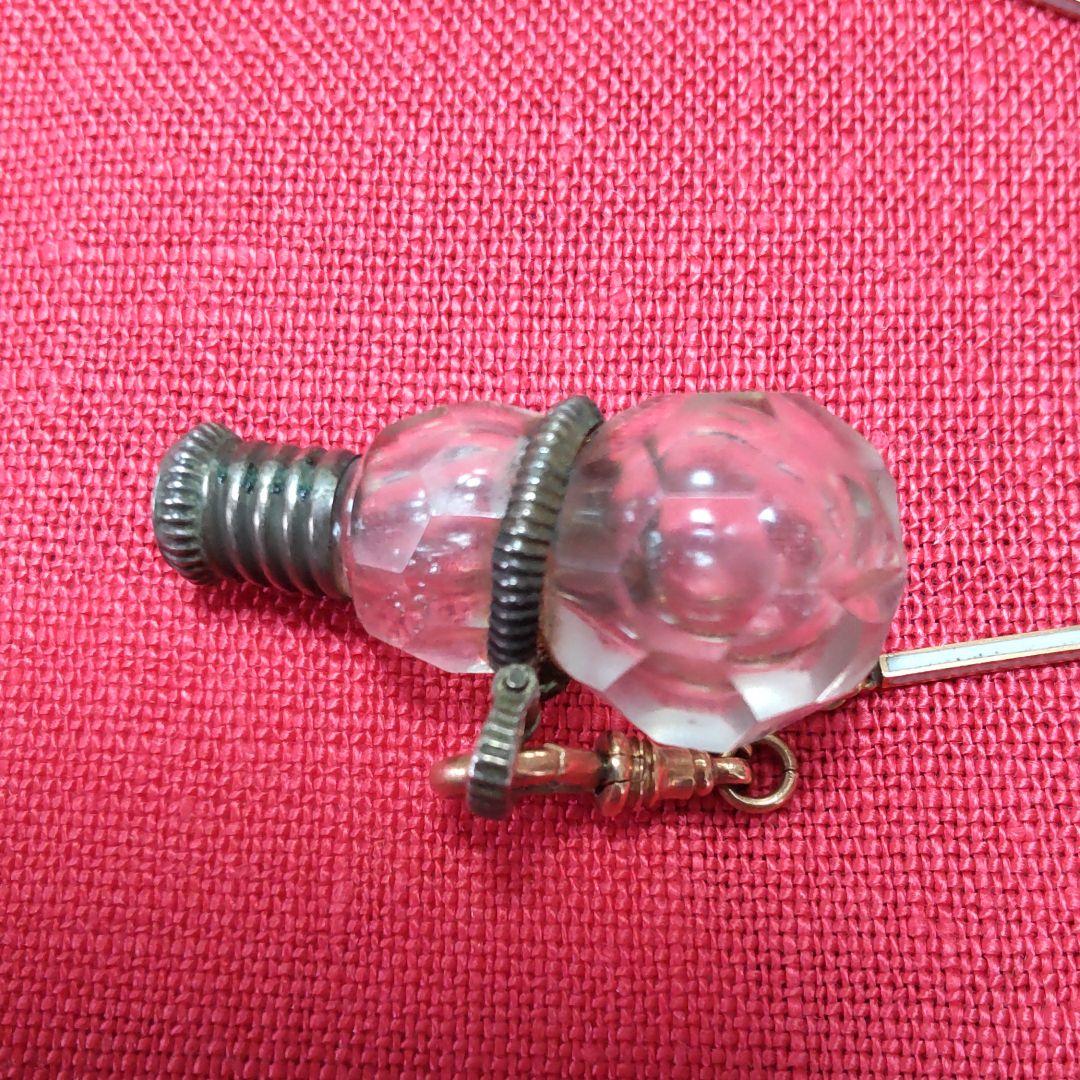 江戸時代ギヤマン切子瓢箪型銀製金具根付け/K18チェーン。