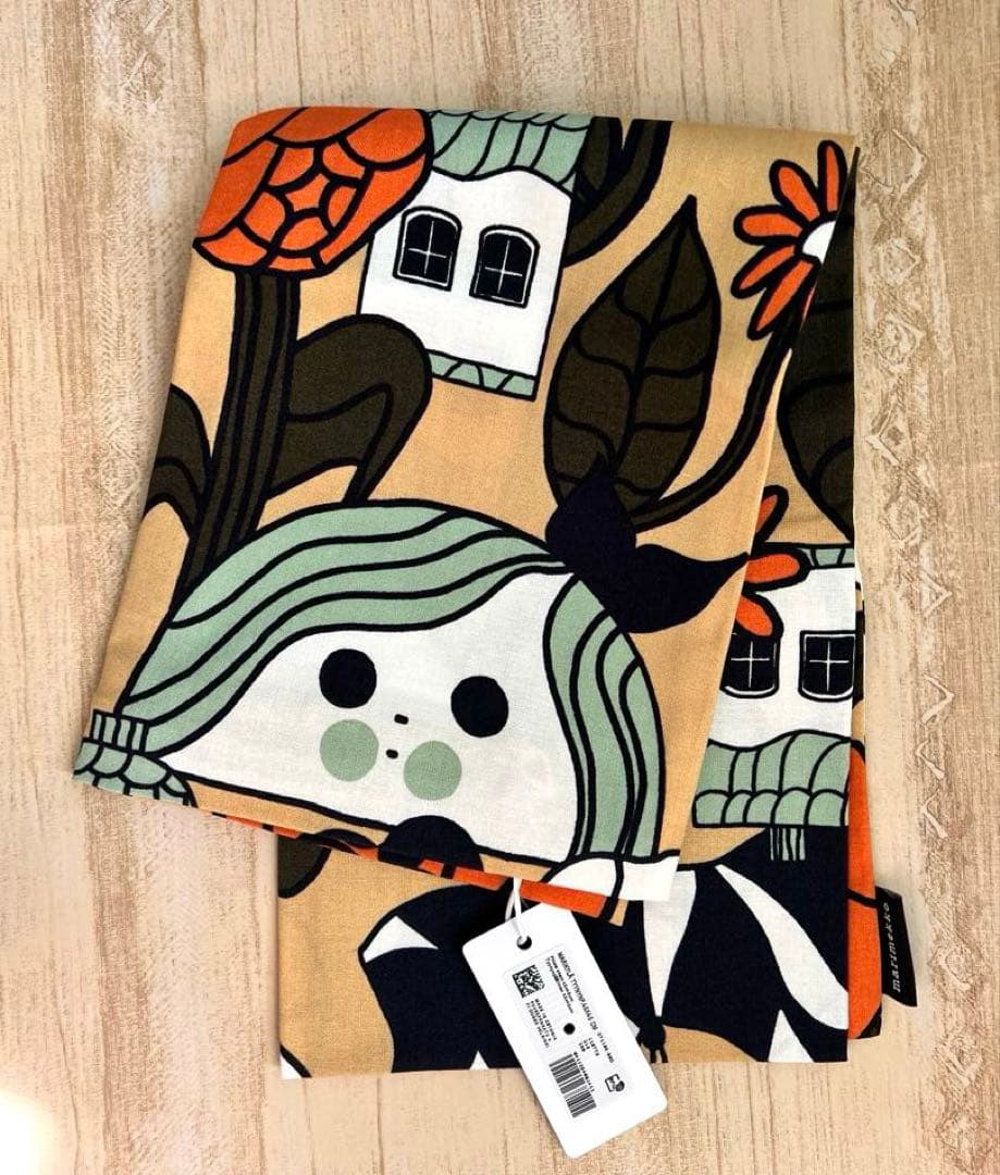 ✨新品未使用✨人気完売品　マリメッコ　クッションカバー　マリキュラ