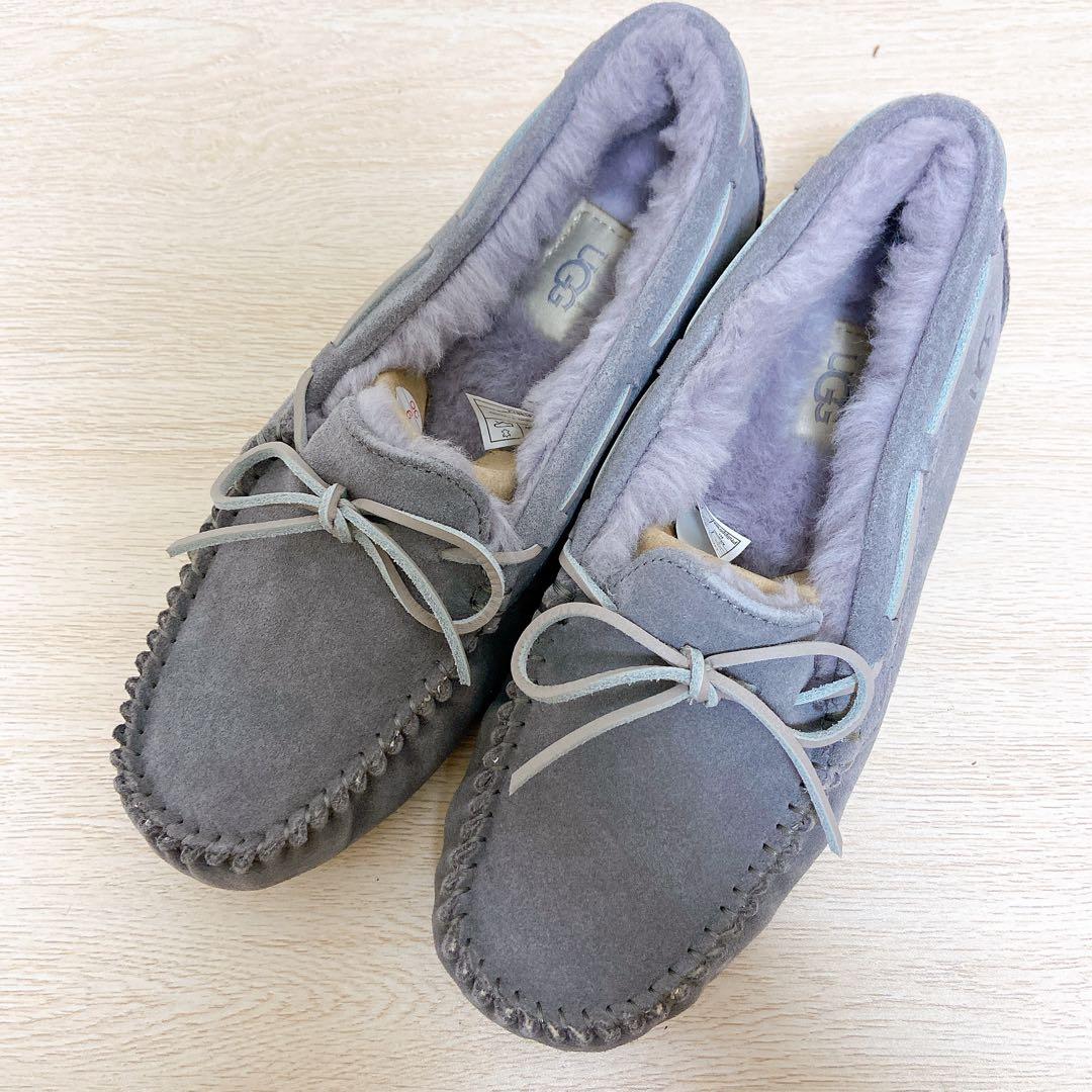 新品未使用　UGG ダコタ　モカシン　DAKOTA 美品　24cm