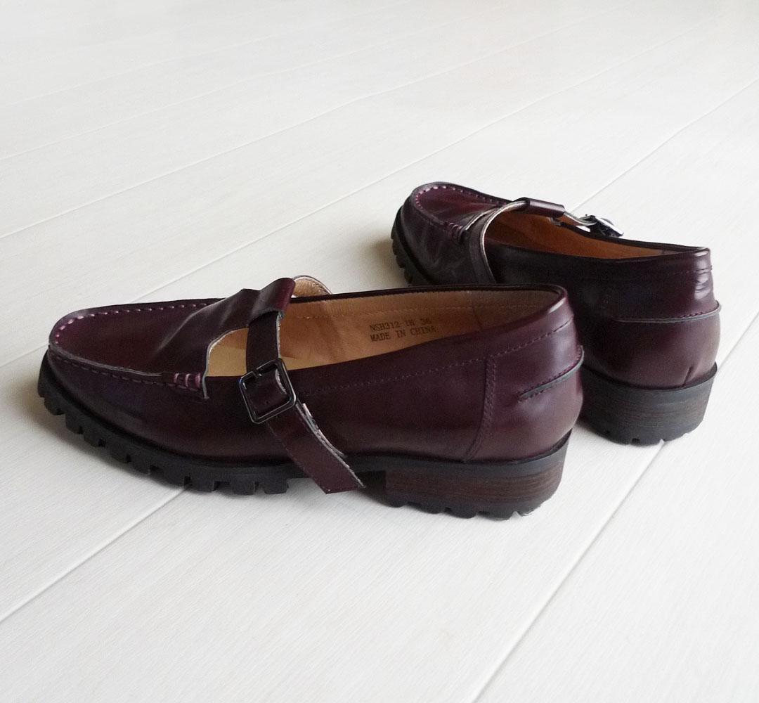 美品 アルテサノス 2,2万円 レザーのローファー 23cm ARTESANOS