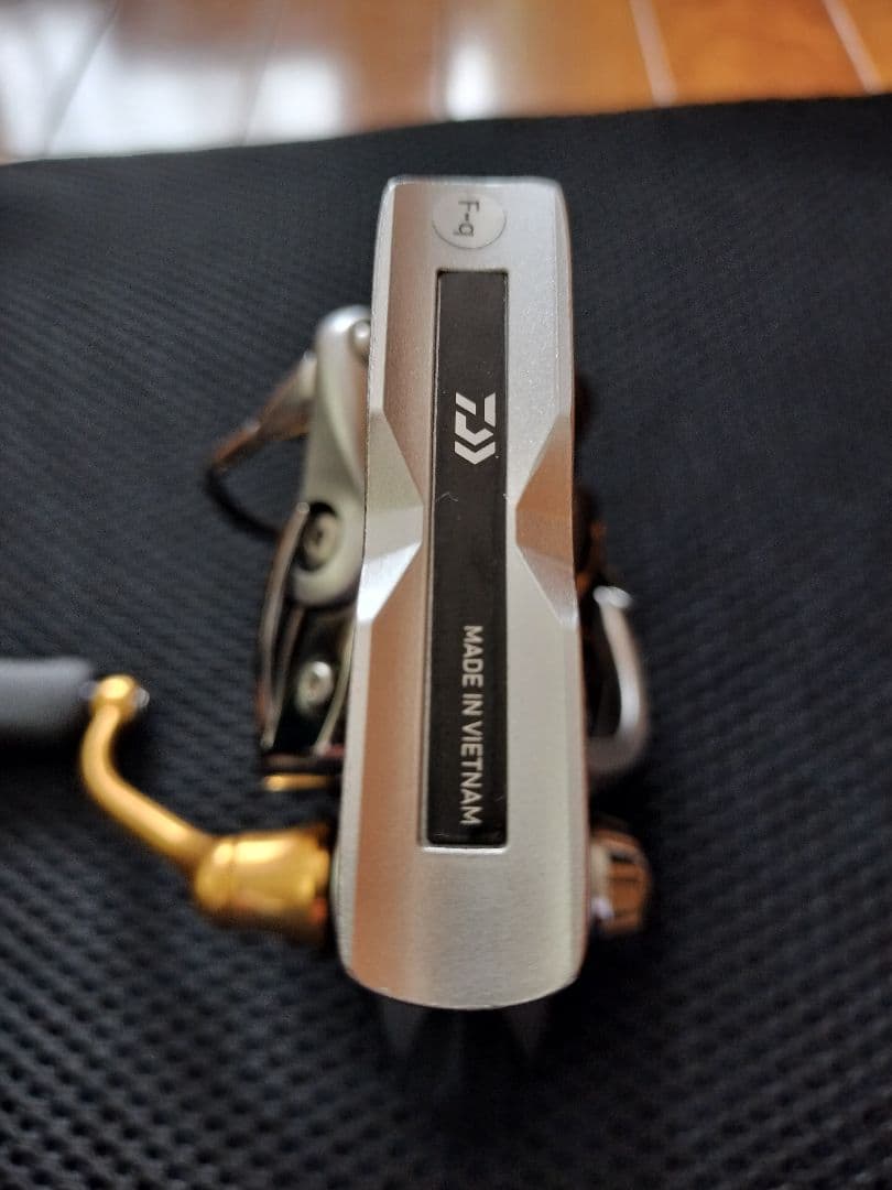 ダイワ 21フリームス FC LT2000S 新品未使用