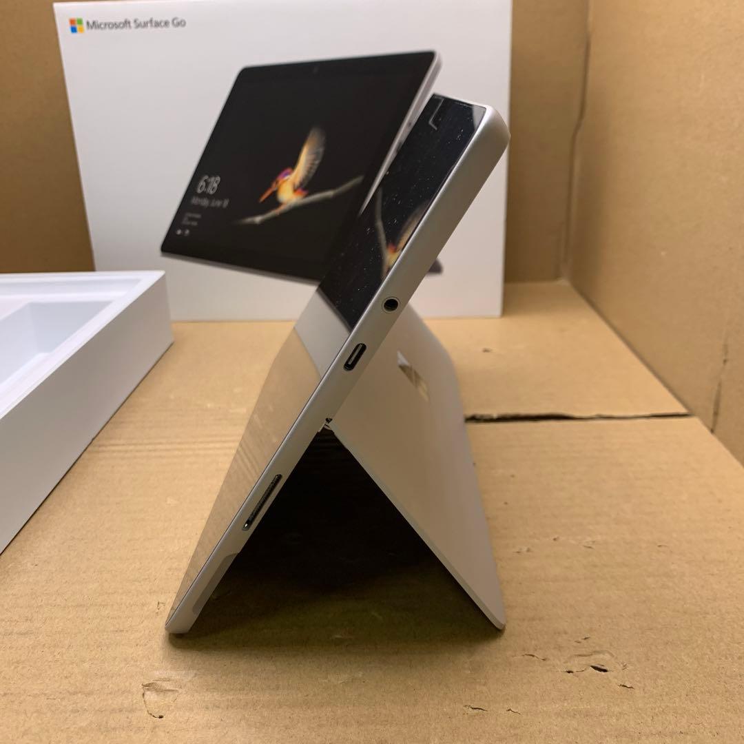 Q4448 マイクロソフト Surface Go (128GB/8GB)