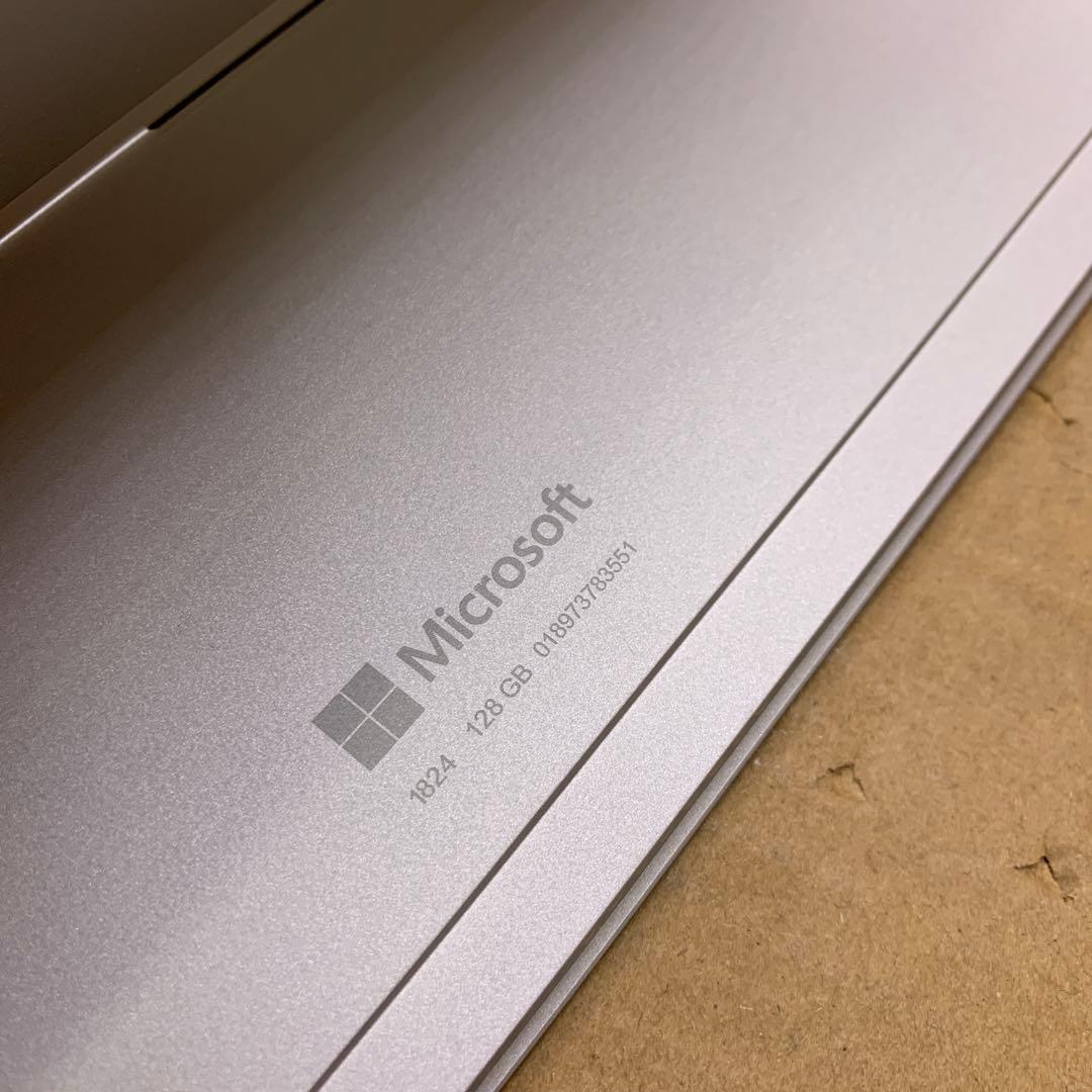 Q4448 マイクロソフト Surface Go (128GB/8GB)