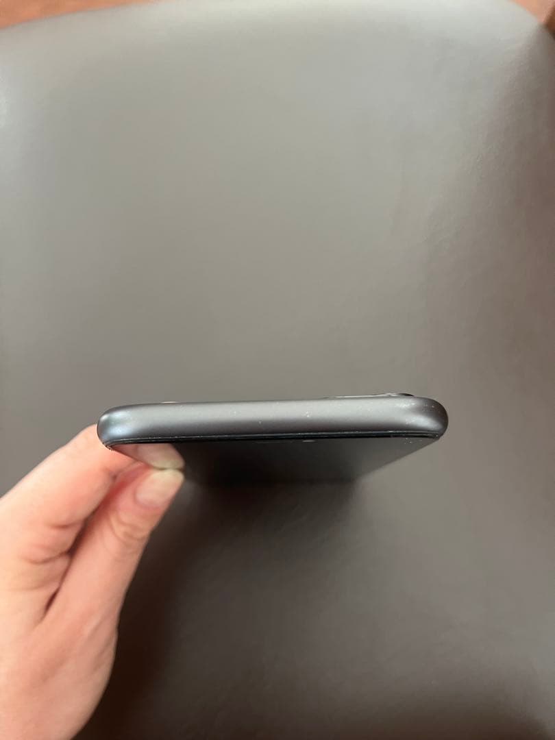 iPhone 11 本体　128GB ブラック　初期化済み