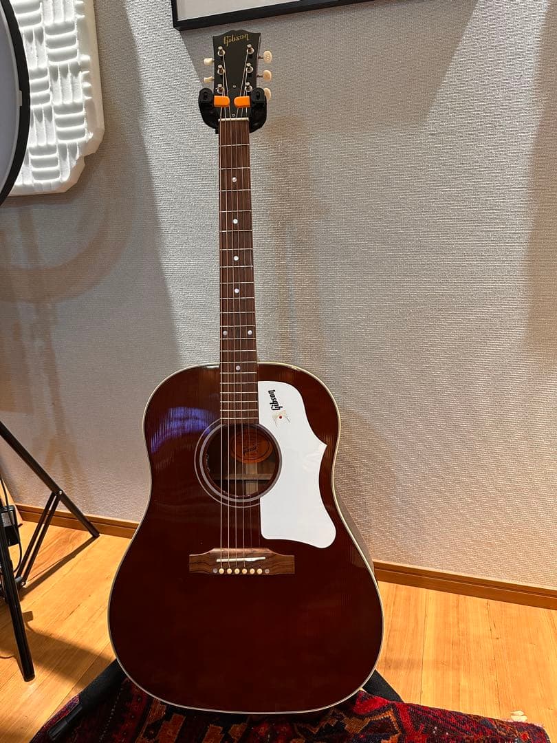 Gibson custom shop J-45 1960s ノーマルサドル