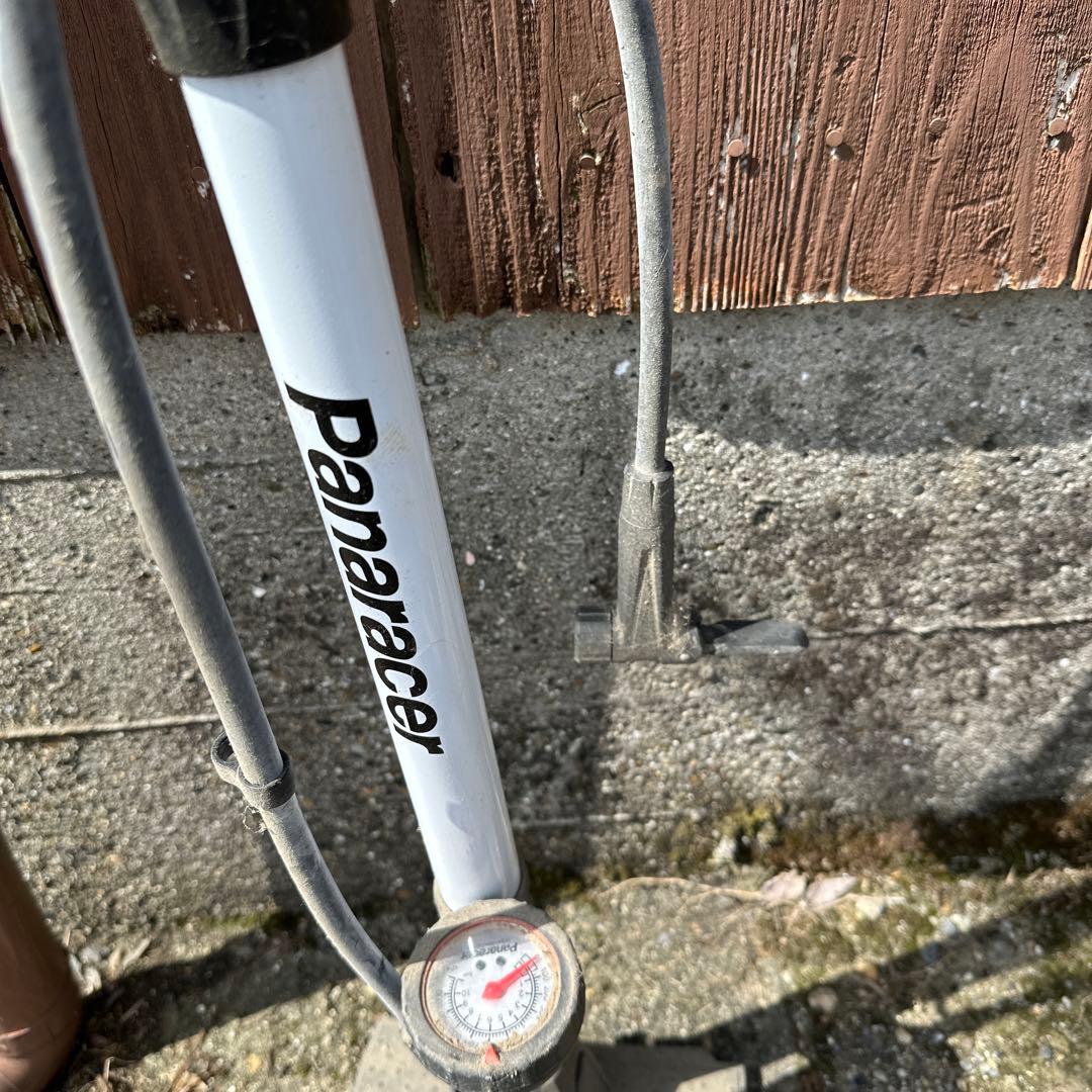 ジャンク品GIANTESCAPE緑色ロードバイク愛知県限定空気入れヘルメット付き