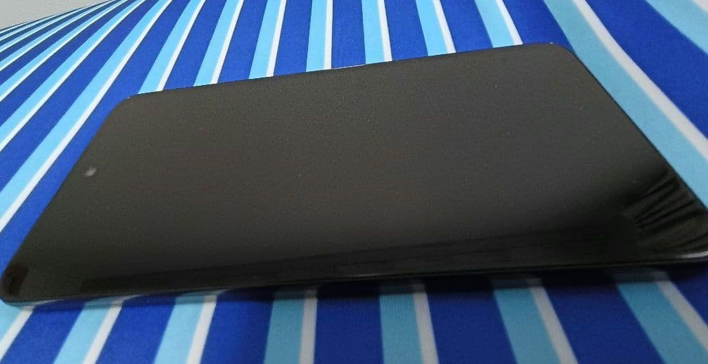 Motorola moto g 53j 5G 本体