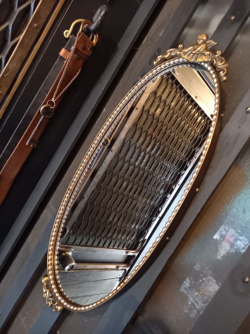 ヴィンテージ　オーバル形　真鍮製　エンジェル　トップ　パール　ビーズ　　ミラー