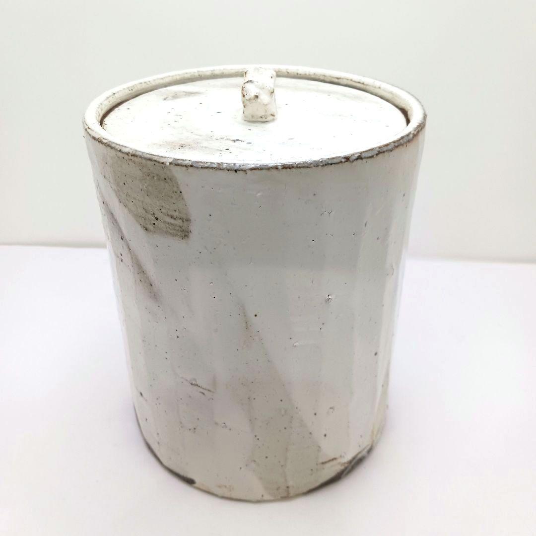 Y2228-1 茶道具 山王窯 菊地弘 粉引水指 共箱　AA