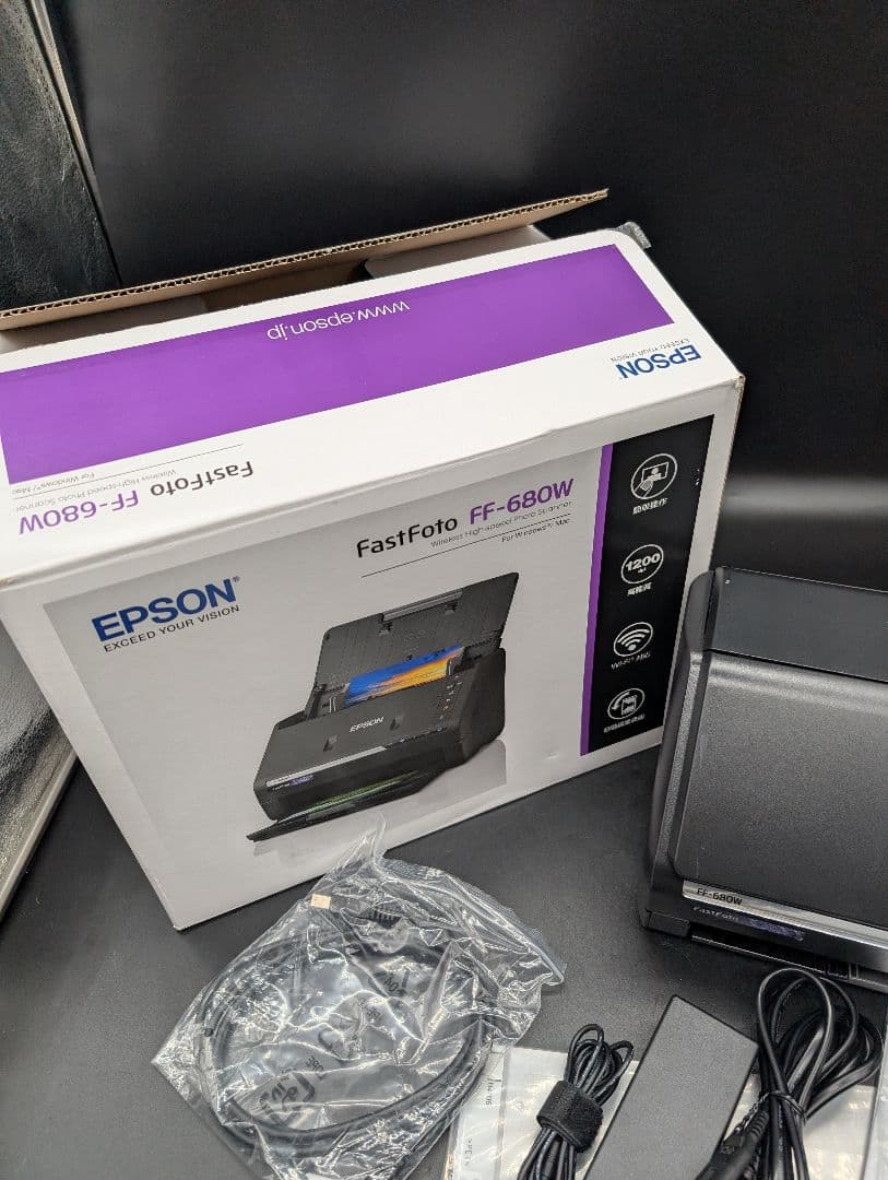 EPSON FastFoto FF-680Wフォトスキャナードキュメントスキャナ