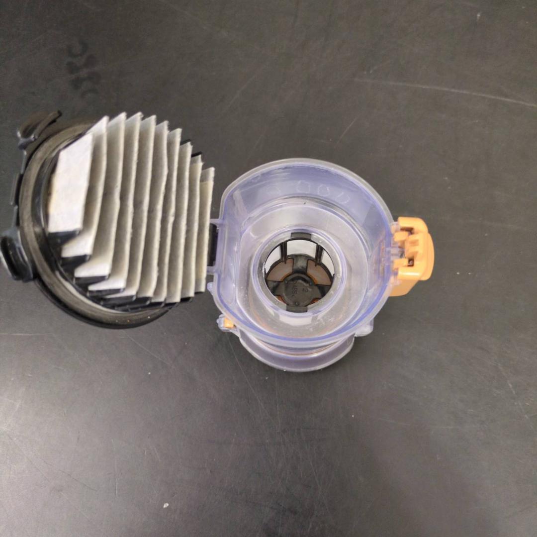 ☆日立 ラクかるスティック コードレス スティッククリーナー PV-BL3K