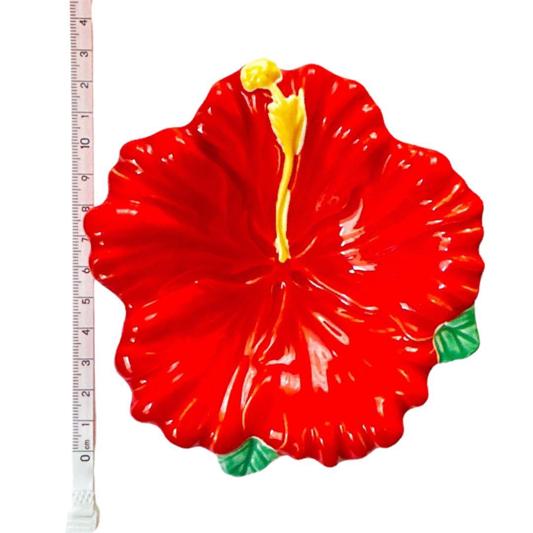 希少な日本製！【新品未使用】ハイビスカス 陶器 アクセサリートレイ 2点セット