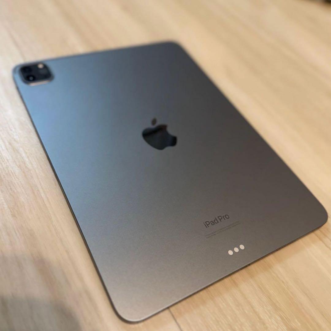 T*U様 iPad Pro 第4世代 256GB スペースグレー　おまけ付き