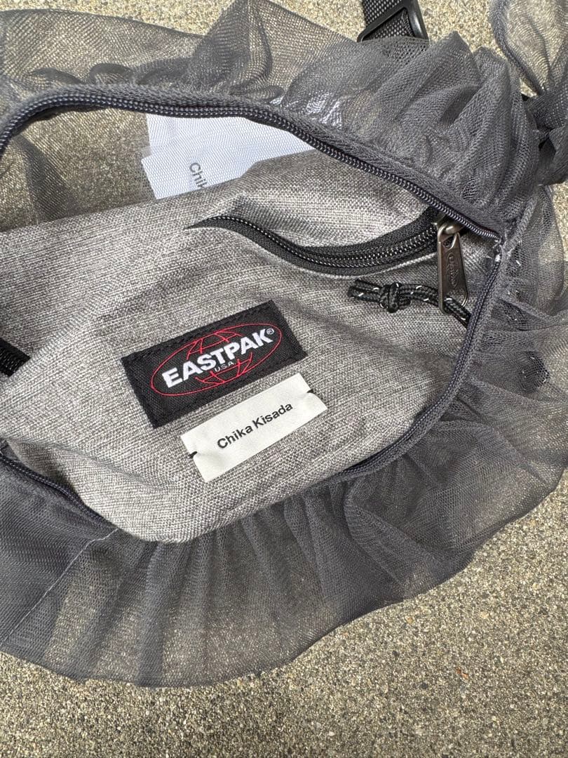 【最終値下げ】Chika Kisada EASTPAK バッグ チカキサダ