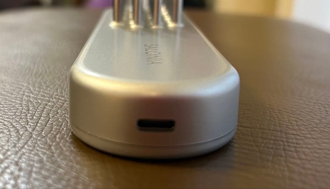 【お値下げ】美品★サロニア★EMSリフトブラシ★即購入OK