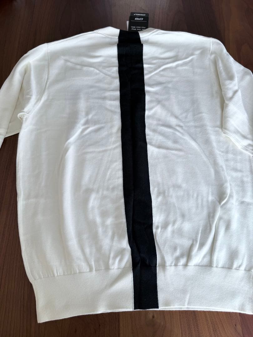 CPG ホワイト セーター サイズ3
