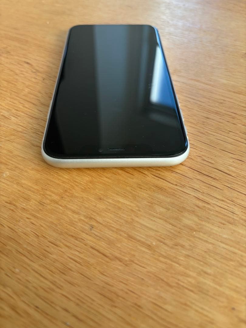 Apple iPhone XR ホワイト 本体 香港版