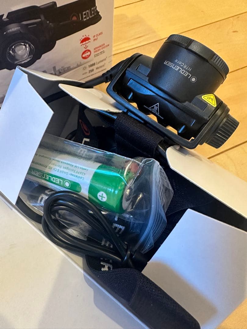 未使用　LEDLENSER H7R CORE ヘッドランプ　充電式