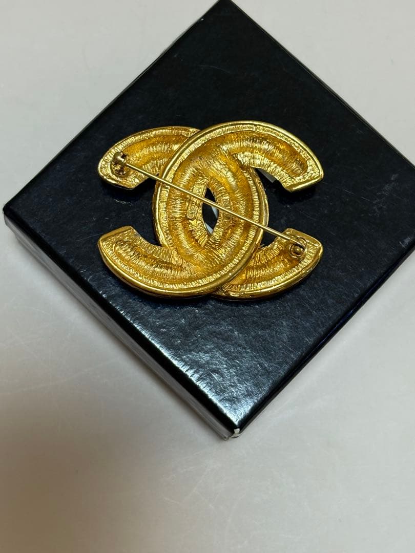 CHANEL マトラッセ　ブローチ