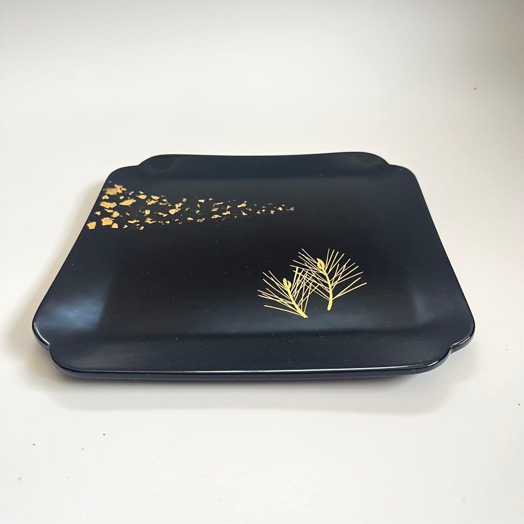 【未使用】漆器　漆器皿2枚セット（金彩蒔絵）　干菓子盆　千代寿　組皿　一対