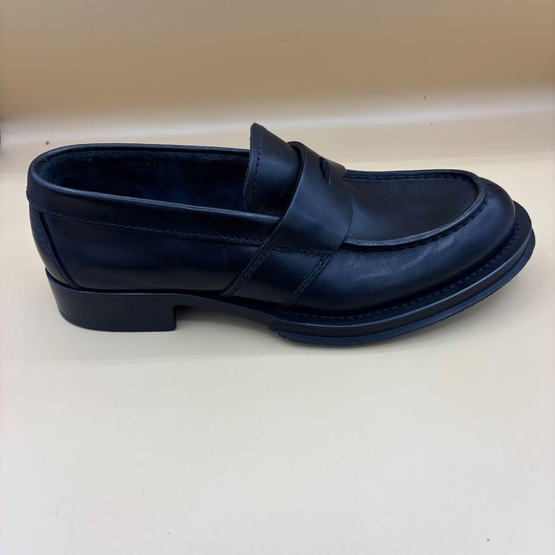 PRADA 黒 ローファー メンズ 7 1/2 レザー
