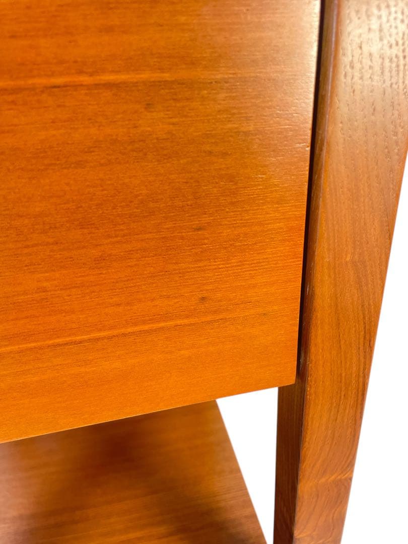 HR584 廃盤　日本ベッド　ベッドサイドテーブル　ナイトテーブル