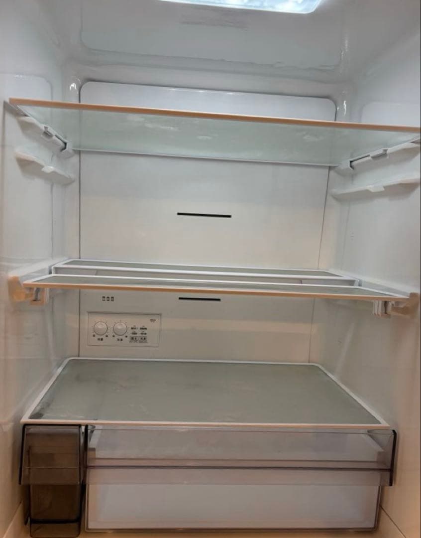 TOSHIBA GR-T33SC 冷蔵庫 326L 2022年製