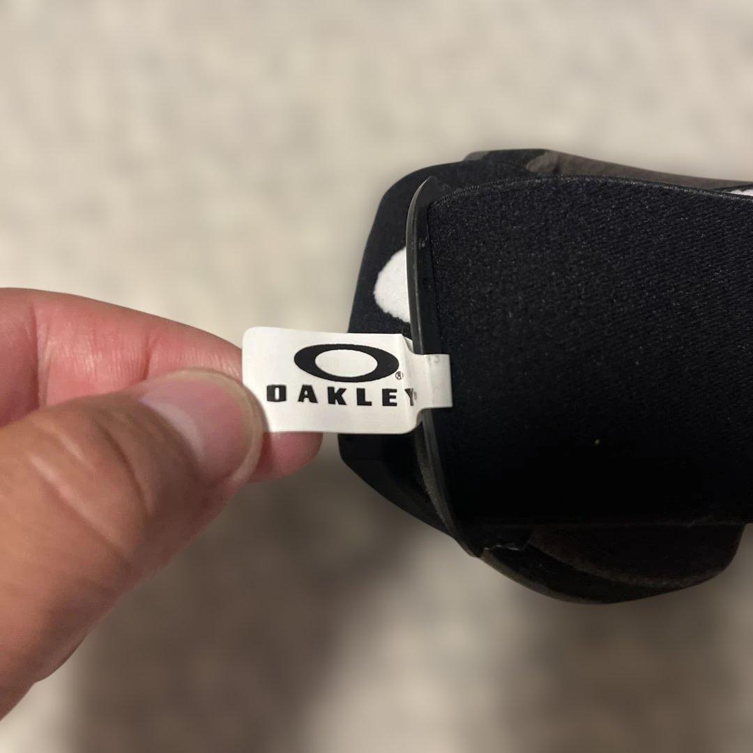 新品未使用タグ付き Oakley ゴーグル ミラーグリーンレンズ