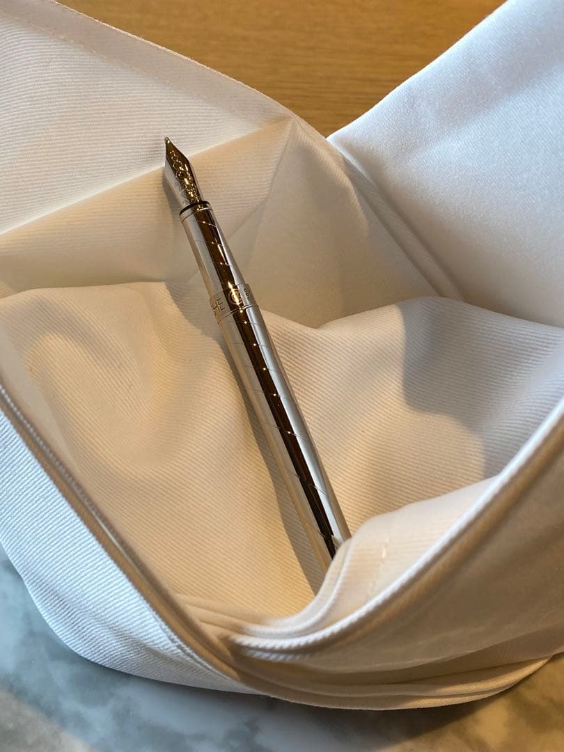 【新品】パール ド カランダッシュ ペルラ 万年筆4290-012 新品極希少