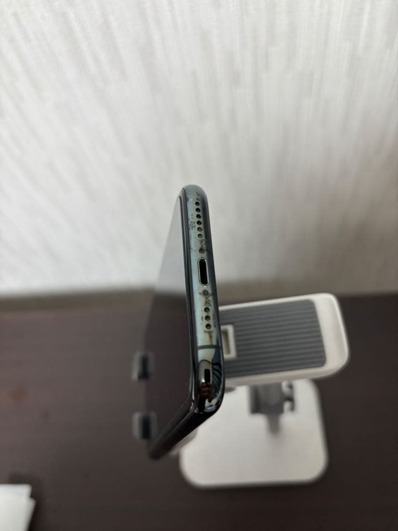 Apple iPhone 11 Pro 64GB ミッドナイトグリーン本体