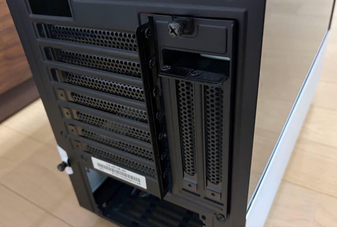 NZXT H510 Elite（ホワイト） 強化ガラス ＋ ラック（希望者のみ）